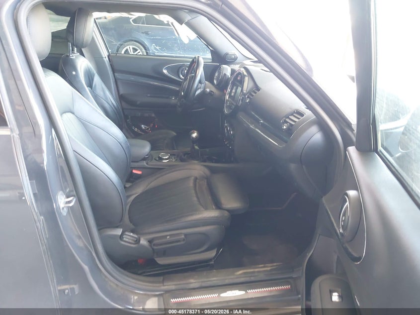 2018 Mini Clubman VIN WMWLU5C53J2G79984 IAAI salvage auction — LEFT FRONT, Salvage Title, sold $1,850 on 2026-08-13 (photo 5)