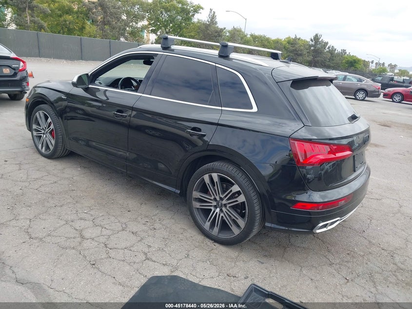 2018 Audi Sq5 VIN WA1C4AFY5J2098205 IAAI salvage auction — RIGHT FRONT, Salvage Title, sold $7,900 on 2026-08-17 (photo 3)