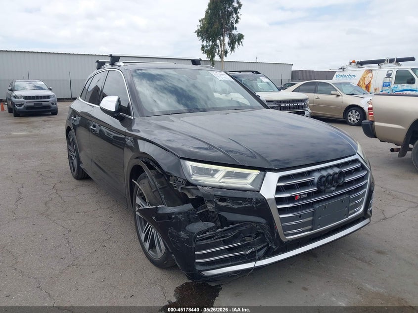 2018 Audi Sq5 VIN WA1C4AFY5J2098205 IAAI salvage auction — RIGHT FRONT, Salvage Title, sold $7,900 on 2026-08-17 (photo 6)