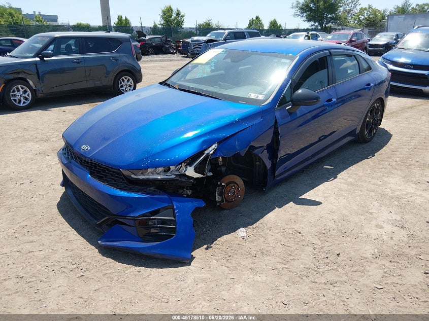 2021 Kia K5 VIN 5XXG64J20MG008513 IAAI salvage auction — RIGHT FRONT, Salvage (Pennsylvania), sold $3,575 on 2026-07-24 (photo 2)