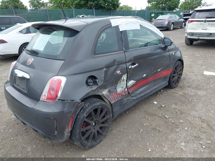 2015 Fiat 500 VIN 3C3CFFFH0FT750493 IAAI salvage auction — RIGHT SIDE, Salvage (Pennsylvania), sold $1,475 on 2026-07-31 (photo 4)