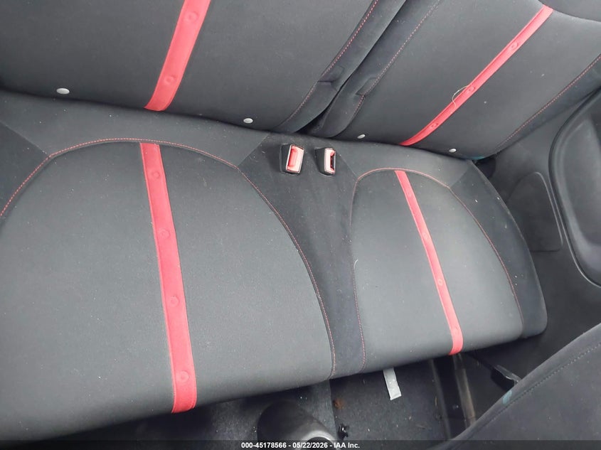 2015 Fiat 500 VIN 3C3CFFFH0FT750493 IAAI salvage auction — RIGHT SIDE, Salvage (Pennsylvania), sold $1,475 on 2026-07-31 (photo 8)