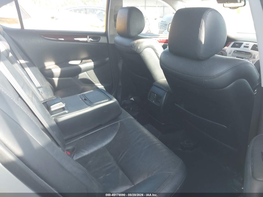 2005 Lexus Es 330 VIN JTHBA30G055074032 IAAI salvage auction — NORMAL WEAR, Salvage (Texas), sold $700 on 2026-07-15 (photo 8)