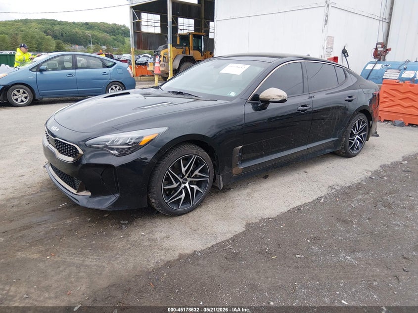 2022 Kia Stinger VIN KNAE35LD3N6102807 IAAI salvage auction — FRONT & REAR, Salvage (Pennsylvania), sold $5,500 on 2026-07-08 (photo 2)