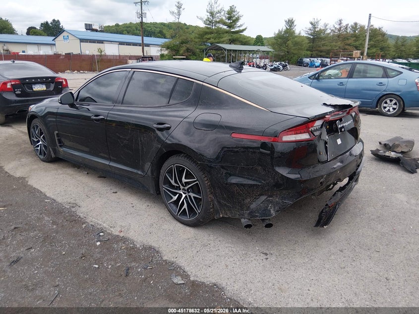 2022 Kia Stinger VIN KNAE35LD3N6102807 IAAI salvage auction — FRONT & REAR, Salvage (Pennsylvania), sold $5,500 on 2026-07-08 (photo 3)