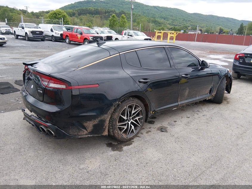 2022 Kia Stinger VIN KNAE35LD3N6102807 IAAI salvage auction — FRONT & REAR, Salvage (Pennsylvania), sold $5,500 on 2026-07-08 (photo 4)