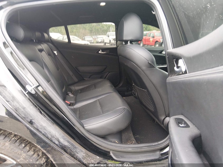 2022 Kia Stinger VIN KNAE35LD3N6102807 IAAI salvage auction — FRONT & REAR, Salvage (Pennsylvania), sold $5,500 on 2026-07-08 (photo 8)