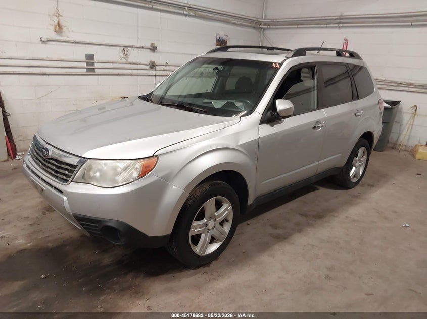 2010 Subaru Forester VIN JF2SH6CC4AH742335 IAAI salvage auction — NORMAL WEAR, Clear (Minnesota), sold $250 on 2026-07-29 (photo 2)