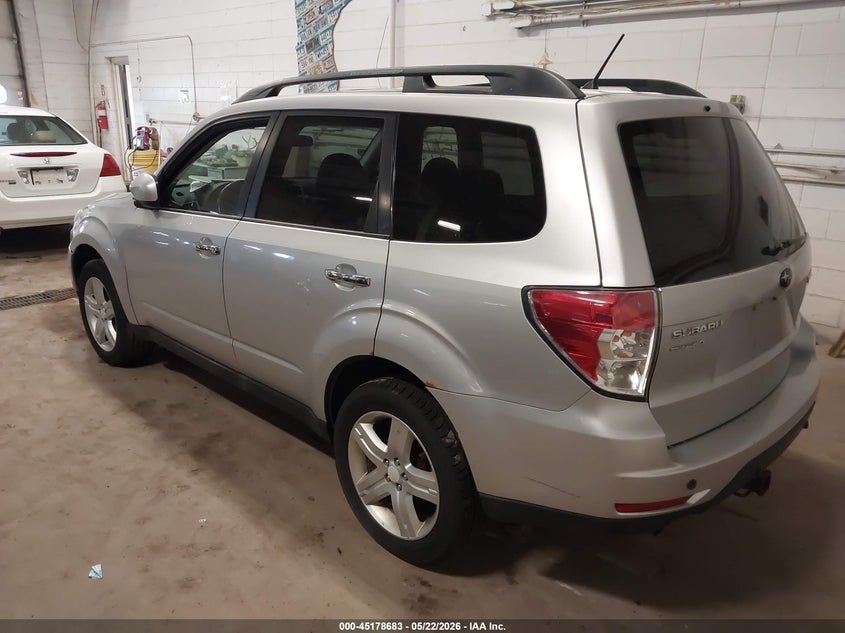 2010 Subaru Forester VIN JF2SH6CC4AH742335 IAAI salvage auction — NORMAL WEAR, Clear (Minnesota), sold $250 on 2026-07-29 (photo 3)