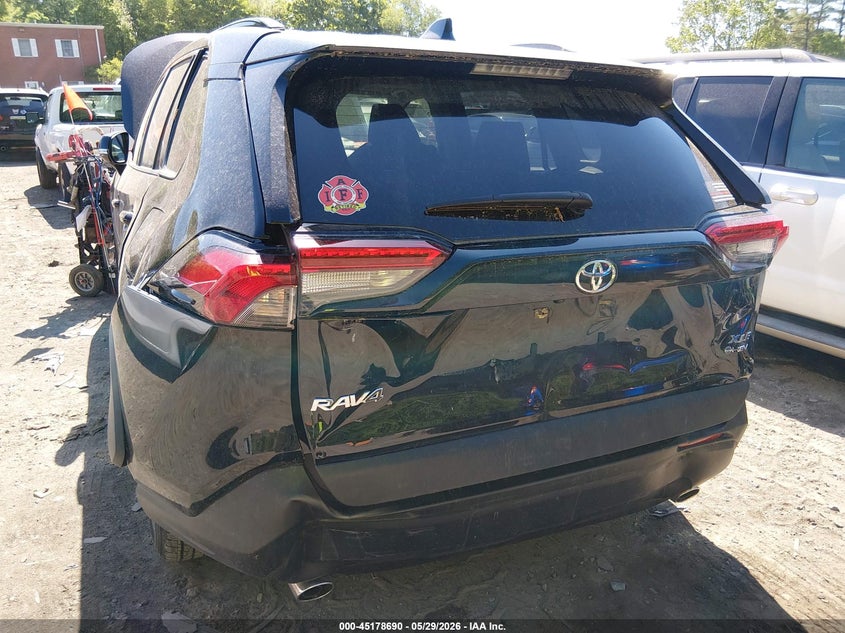 2025 Toyota Rav 4 VIN JTMRWRFV4SD277713 IAAI salvage auction — REAR END, Salvage (Massachusetts), sold $15,525 on 2026-07-28 (photo 6)