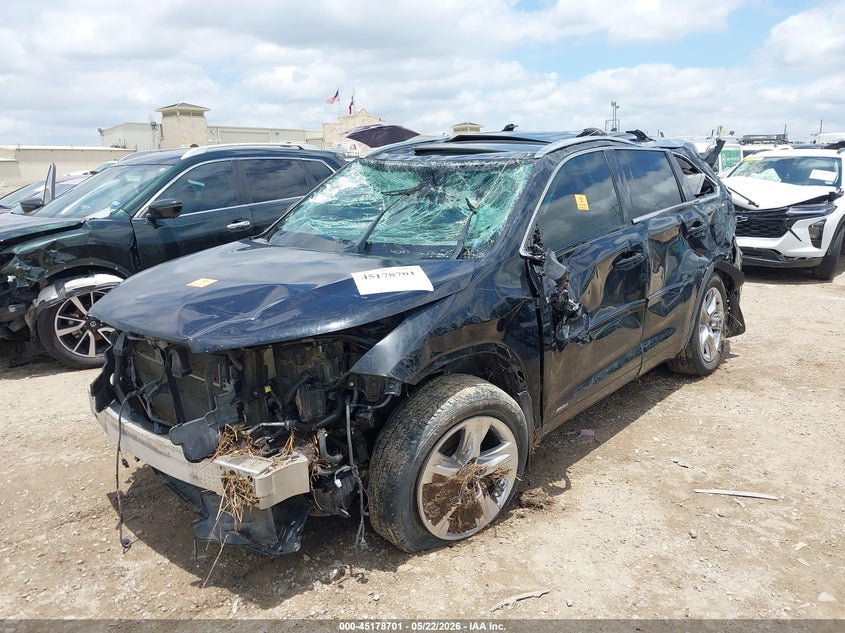 2018 Toyota Highlander VIN 5TDDGRFH4JS042975 IAAI salvage auction — ROLLOVER, Salvage (Texas), sold $2,750 on 2026-08-01 (photo 6)