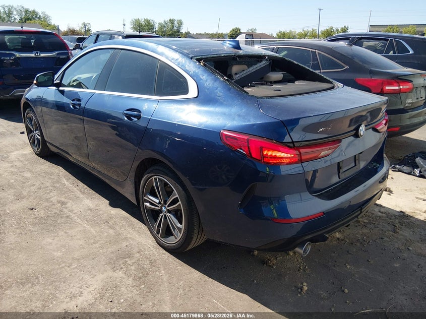 2023 BMW 2er VIN WBA73AK01P7N03141 IAAI salvage auction — HAIL, Salvage Title, sold $8,800 on 2026-08-01 (photo 3)