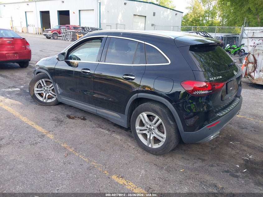 2022 Mercedes-benz Gla-klasse VIN W1N4N4HB8NJ370588 IAAI salvage auction — LEFT FRONT, Clear (Michigan), sold $9,600 on 2026-07-31 (photo 3)