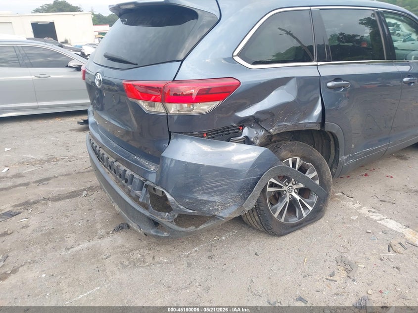 2019 Toyota Highlander VIN 5TDZARFH9KS057352 IAAI salvage auction — REAR END, Salvage (Georgia), sold $7,500 on 2026-07-29 (photo 6)