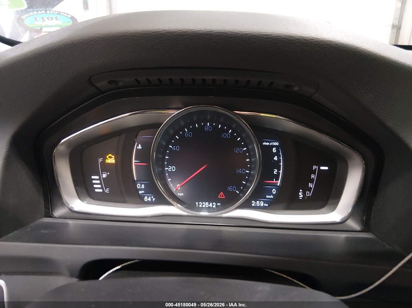 2016 Volvo V60 cross country VIN YV4612HK4G1006040 IAAI salvage auction — NORMAL WEAR, Salvage Title, sold $1,150 on 2026-07-10 (photo 7)
