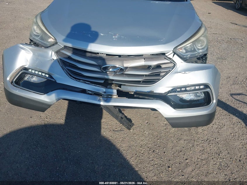 2018 Hyundai Santa fe VIN 5XYZU3LB3JG500501 IAAI salvage auction — FRONT END, Rebuildable (Florida), sold $2,050 on 2026-07-28 (photo 6)
