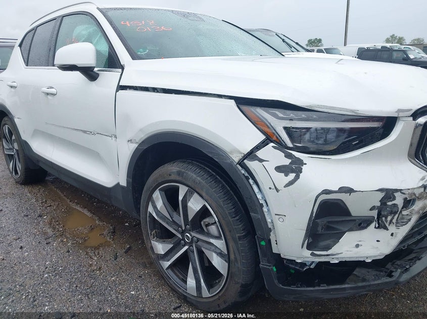 2024 Volvo Xc40 VIN YV4L12UF7R2351653 IAAI salvage auction — SIDE, Salvage (Pennsylvania), sold $7,050 on 2026-08-05 (photo 6)