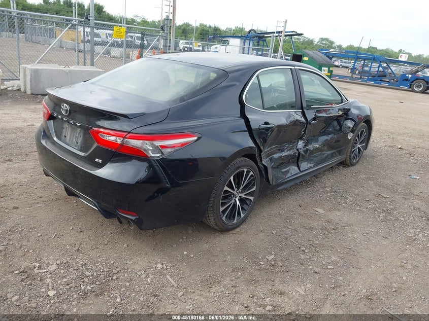 2018 Toyota Camry VIN JTNB11HK5J3013582 IAAI salvage auction — RIGHT SIDE, Salvage Title, sold $4,400 on 2026-07-08 (photo 4)
