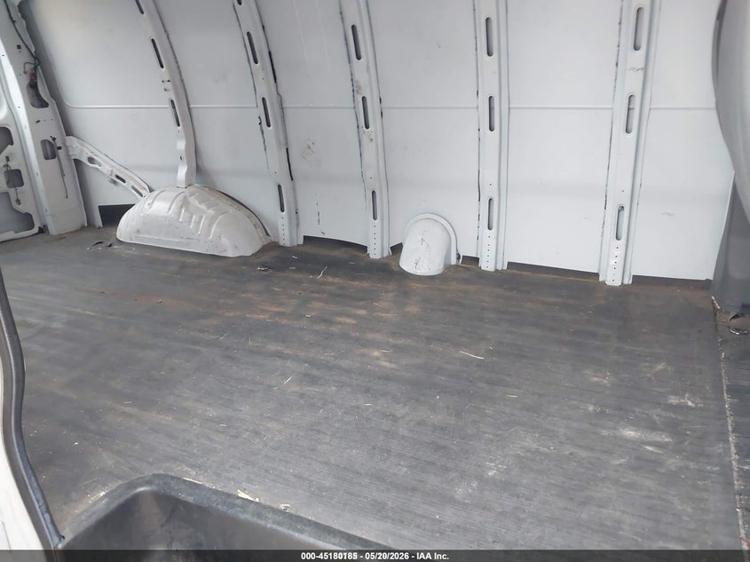 2017 Chevrolet Express 3500 VIN 1GCZGHFG4H1272899 IAAI salvage auction — NORMAL WEAR, Sf97 (Texas), sold $23,150 on 2026-07-07 (photo 8)