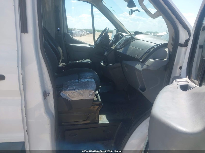 2018 Ford Transit-350 VIN 1FTBW2XM9JKB06500 IAAI salvage auction — NORMAL WEAR, Sf97 (Texas), sold $24,025 on 2026-07-07 (photo 5)