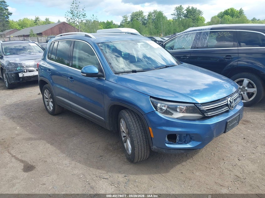 2017 Volkswagen Tiguan VIN WVGSV7AX2HK002486 IAAI salvage auction — FRONT END, Salvage Title, sold $1,750 on 2026-07-24 (photo 1)