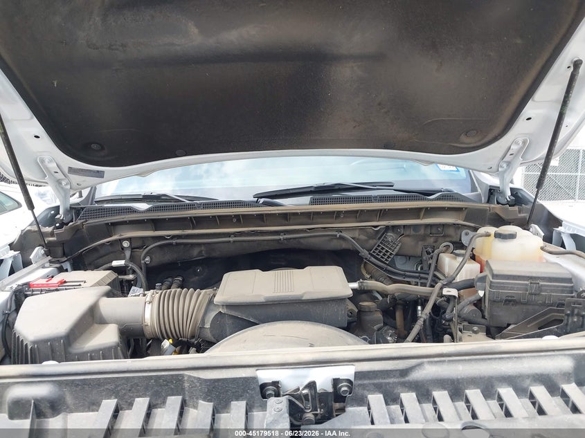 2025 Gmc VIN 1GT4URE78SF246570 IAAI salvage auction — UNKNOWN, Salvage (Texas), sold $25,250 on 2026-07-21 (photo 9)