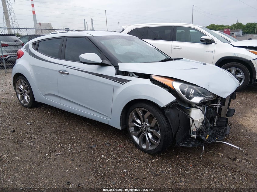 2015 Hyundai Veloster VIN KMHTC6AD8FU218290 IAAI salvage auction — FRONT END, Clear (Indiana), sold $1,550 on 2026-07-08 (photo 1)