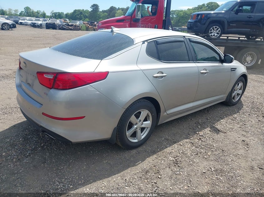 2015 Kia Optima VIN 5XXGM4A70FG384777 IAAI salvage auction — FRONT END, Salvage Title, sold $500 on 2026-07-07 (photo 4)
