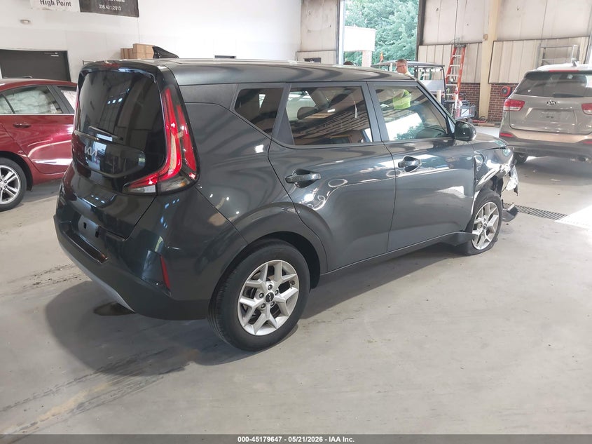 2025 Kia Soul VIN KNDJ23AU8S7254373 IAAI salvage auction — RIGHT FRONT, Salvage (North Carolina), sold $4,150 on 2026-07-31 (photo 4)