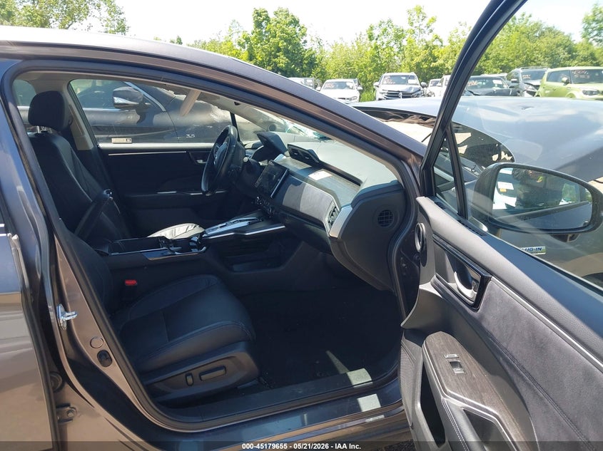 2018 Honda Clarity VIN JHMZC5F39JC009646 IAAI salvage auction — FRONT END, Salvage (Ohio), sold $25 on 2026-07-31 (photo 5)