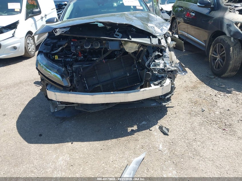 2018 Honda Clarity VIN JHMZC5F39JC009646 IAAI salvage auction — FRONT END, Salvage (Ohio), sold $25 on 2026-07-31 (photo 6)