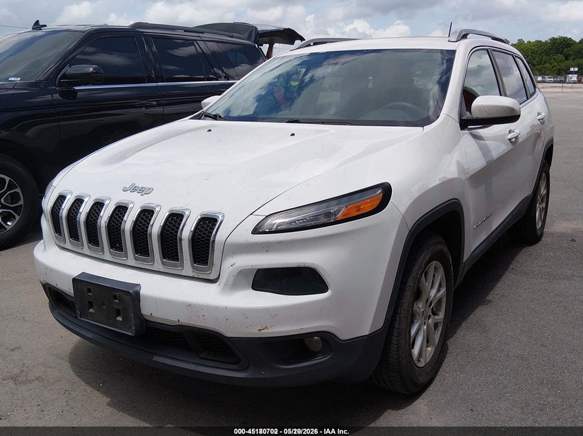 2018 Jeep Cherokee VIN 1C4PJMCB5JD528465 IAAI salvage auction — NORMAL WEAR, Sf97 (Washington), sold $8,600 on 2026-07-09 (photo 2)