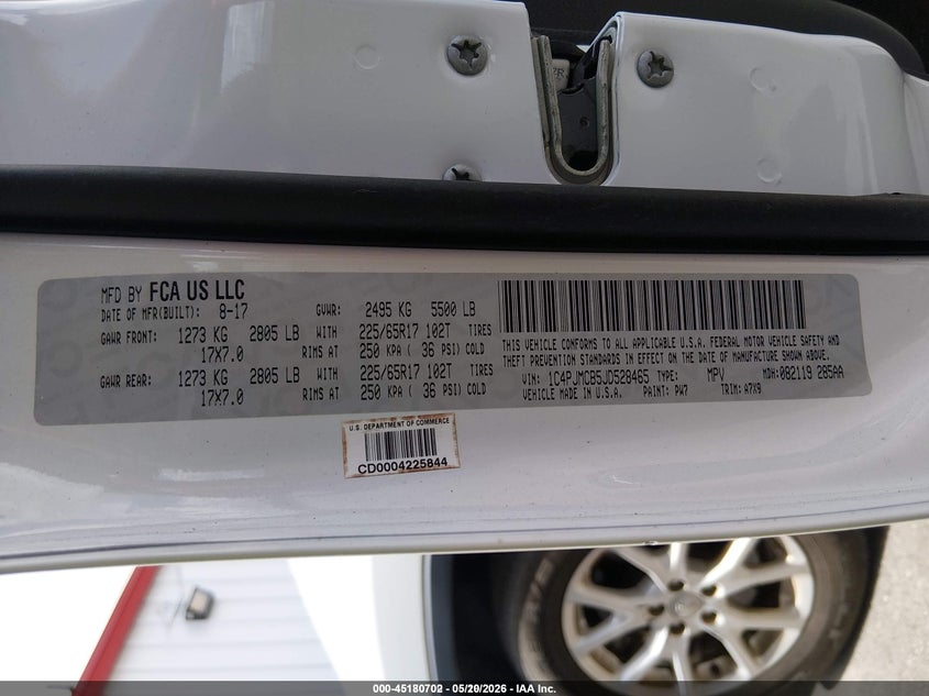 2018 Jeep Cherokee VIN 1C4PJMCB5JD528465 IAAI salvage auction — NORMAL WEAR, Sf97 (Washington), sold $8,600 on 2026-07-09 (photo 9)