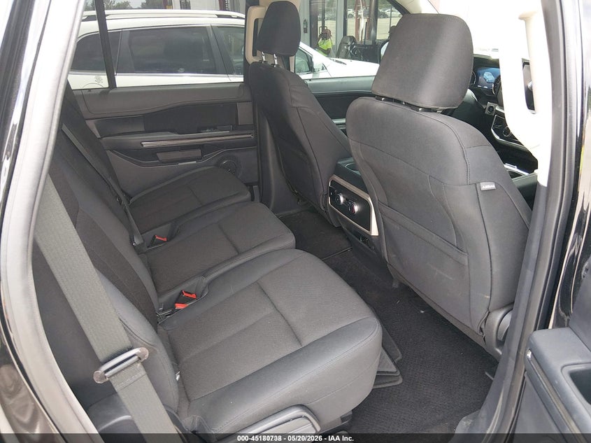 2022 Ford Expedition VIN 1FMJU1GT4NEA30381 IAAI salvage auction — NORMAL WEAR, Sf97 (Washington), sold $27,750 on 2026-07-09 (photo 8)