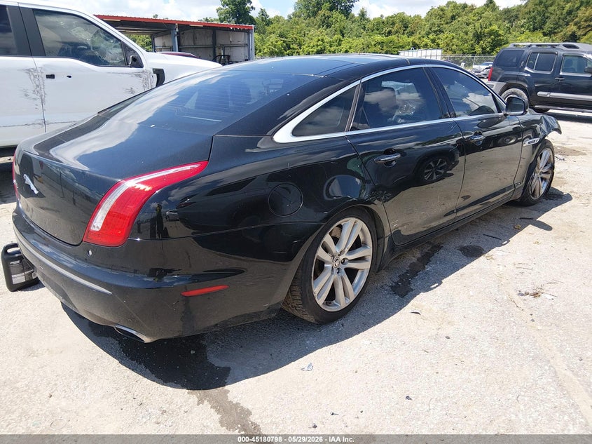 2011 Jaguar Xj VIN SAJWA2GE3BMV08464 IAAI salvage auction — FRONT END, Salvage (Louisiana), sold $1,525 on 2026-07-14 (photo 4)