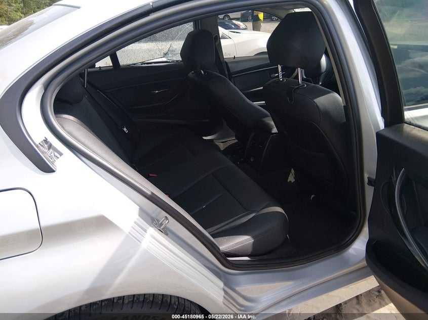 2018 BMW 3er VIN WBA8E5G54JNU47502 IAAI salvage auction — FRONT END, Salvage (South Carolina), sold $2,500 on 2026-07-14 (photo 8)