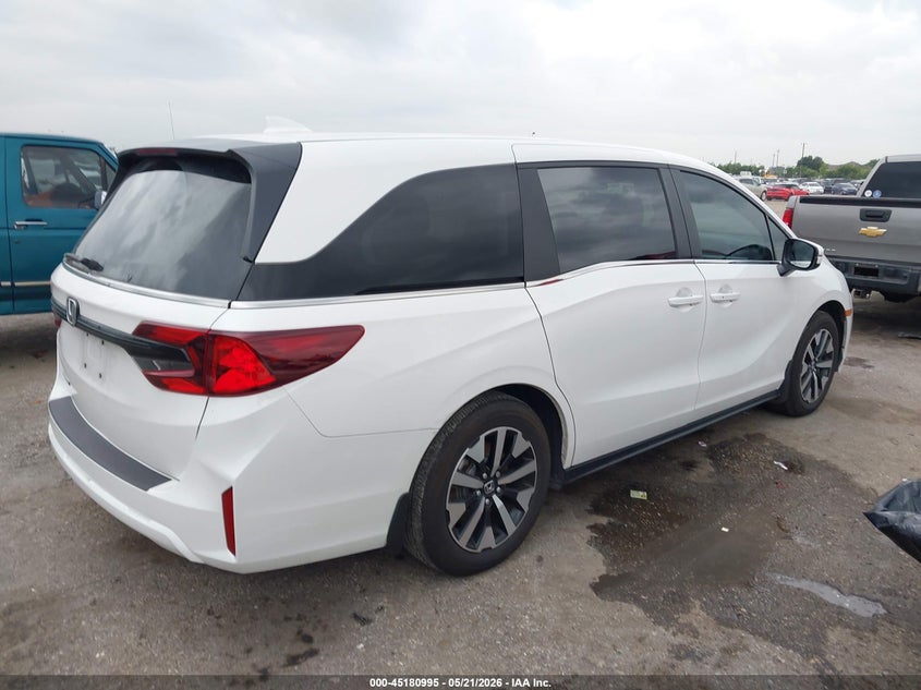 2026 Honda Odyssey VIN 5FNRL6H60TB005666 IAAI salvage auction — LEFT SIDE, Original (Texas), sold $17,750 on 2026-07-29 (photo 4)