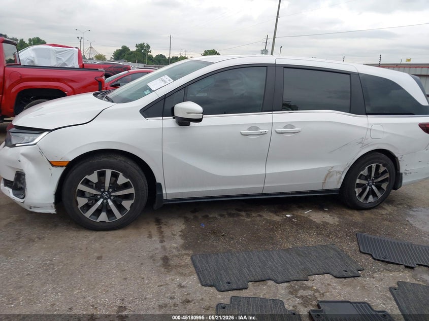 2026 Honda Odyssey VIN 5FNRL6H60TB005666 IAAI salvage auction — LEFT SIDE, Original (Texas), sold $17,750 on 2026-07-29 (photo 6)