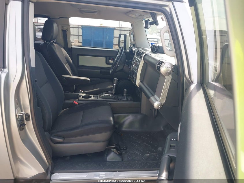 2012 Toyota Fj cruiser VIN JTEBU4BF6CK138667 IAAI salvage auction — HAIL, Original (Texas), sold $8,550 on 2026-07-16 (photo 5)