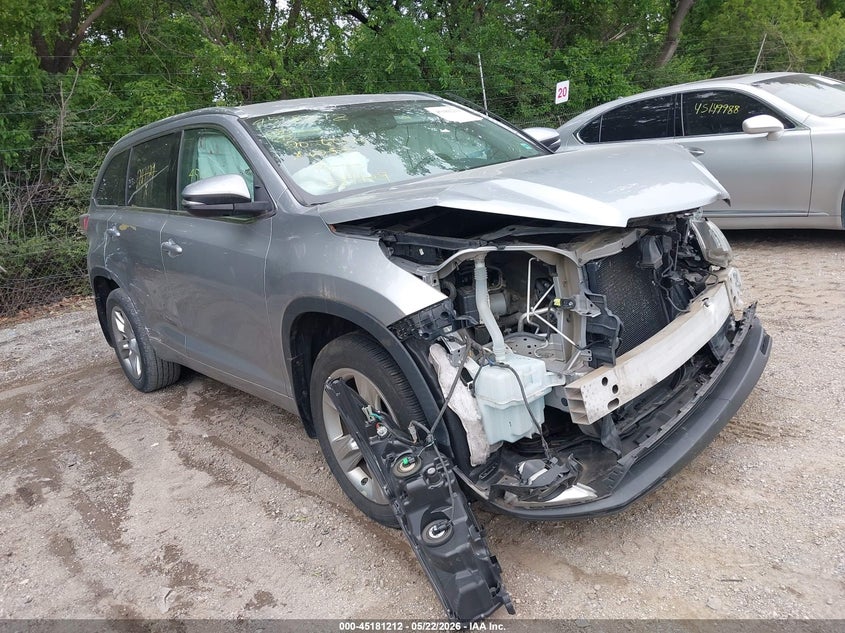 2016 Toyota Highlander VIN 5TDDKRFH7GS287129 IAAI salvage auction — FRONT END, Salvage (Indiana), sold $6,625 on 2026-07-08 (photo 1)