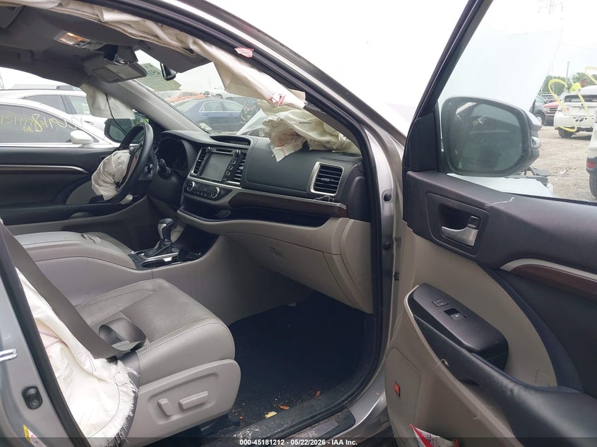 2016 Toyota Highlander VIN 5TDDKRFH7GS287129 IAAI salvage auction — FRONT END, Salvage (Indiana), sold $6,625 on 2026-07-08 (photo 5)