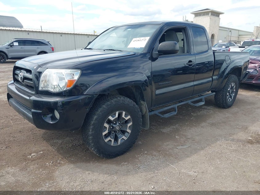 2011 Toyota Tacoma VIN 5TFTU4GN0BX004263 IAAI salvage auction — REAR END, Original (Texas), sold $3,400 on 2026-07-29 (photo 2)