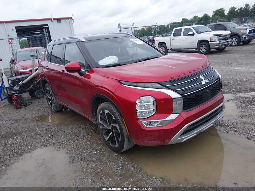 2024 Mitsubishi Outlander VIN JA4J4WA85RZ032137 — IAAI salvage auction photo