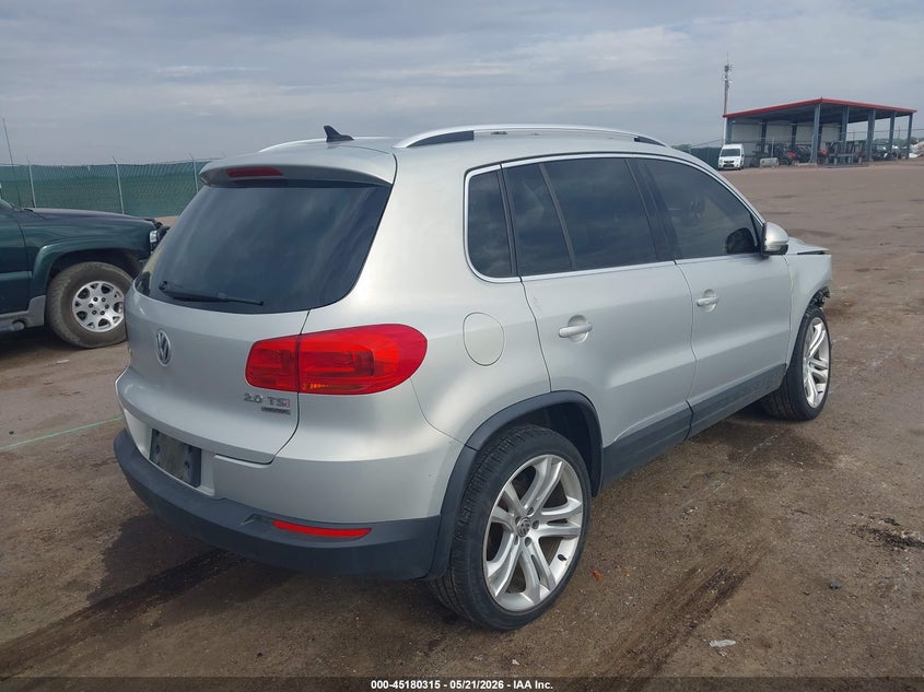 2012 Volkswagen Tiguan VIN WVGBV7AXXCW607373 IAAI salvage auction — RIGHT FRONT, Regular (South Dakota), sold $1,500 on 2026-07-07 (photo 4)