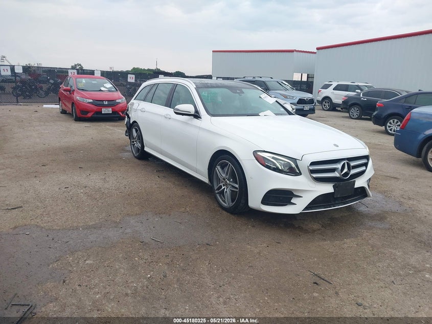 2019 Mercedes-benz E-klasse VIN WDDZH6JB0KA556153 IAAI salvage auction — REAR END, Original (Texas), sold $14,600 on 2026-08-15 (photo 1)