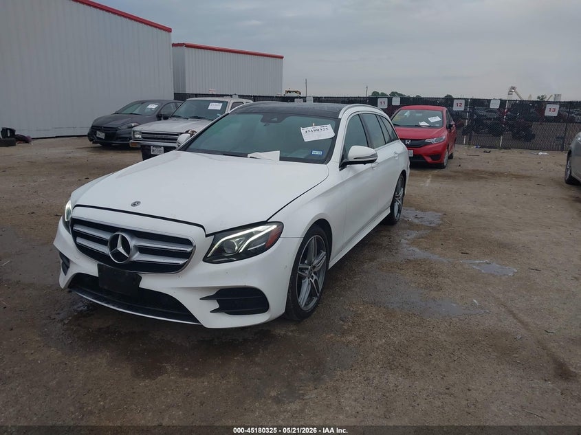 2019 Mercedes-benz E-klasse VIN WDDZH6JB0KA556153 IAAI salvage auction — REAR END, Original (Texas), sold $14,600 on 2026-08-15 (photo 2)