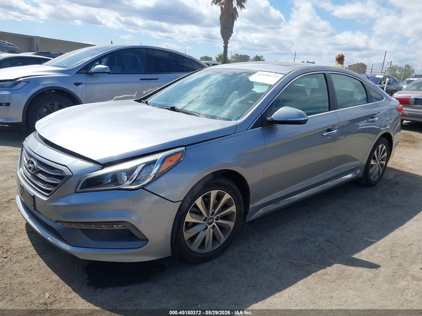 2017 Hyundai Sonata VIN 5NPE34AF0HH444467 IAAI salvage auction — RIGHT FRONT, Salvage Title, sold $2,800 on 2026-07-22 (photo 2)
