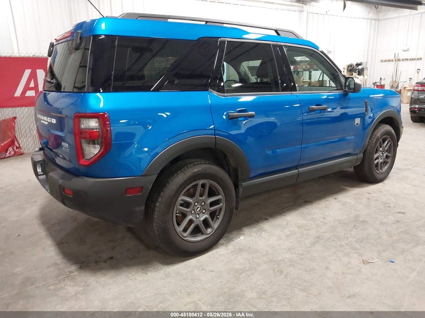 2025 Ford Bronco sport VIN 3FMCR9BN0SRE76943 IAAI salvage auction — HAIL, Salvage (Iowa), sold $12,300 on 2026-07-28 (photo 4)