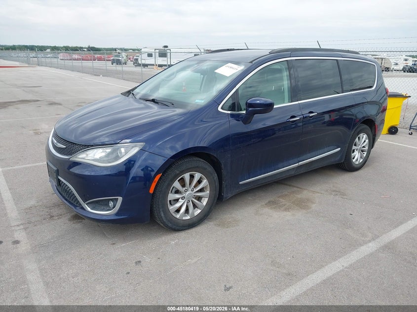2017 Chrysler Pacifica VIN 2C4RC1BG3HR512528 IAAI salvage auction — FRONT END, Salvage (Nebraska), sold $2,150 on 2026-07-15 (photo 2)
