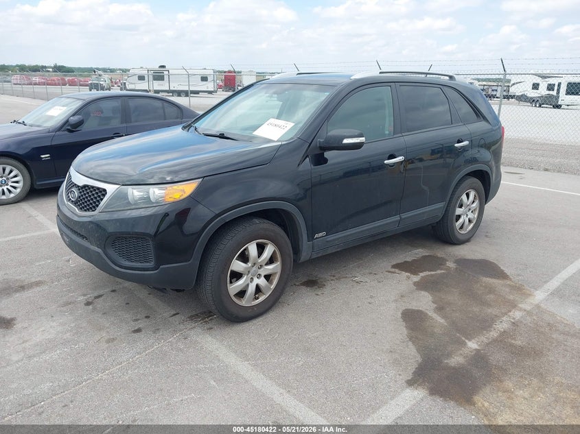 2013 Kia Sorento VIN 5XYKTDA20DG376480 IAAI salvage auction — NORMAL WEAR, Certificate Of Title (Nebraska), sold $700 on 2026-07-16 (photo 2)